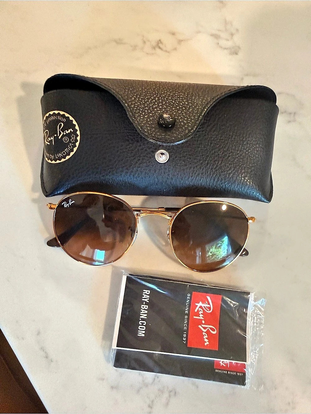 Ray-Ban Round Metal Sunglasses Brown & Gold